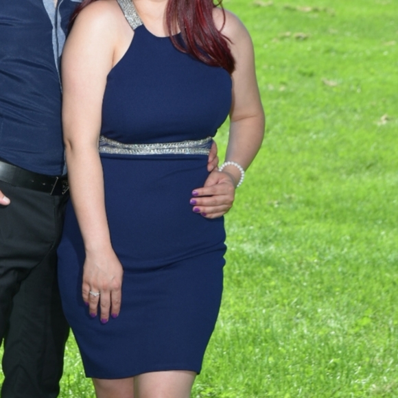 Dress - Picture 1 of 2